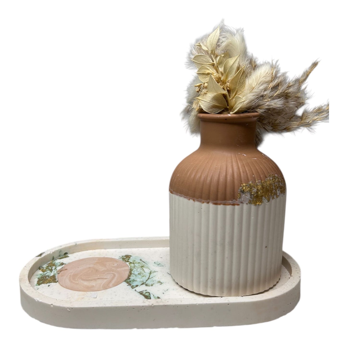 Ensemble plateau et vase en Jesmonite – Élégance et artisanat