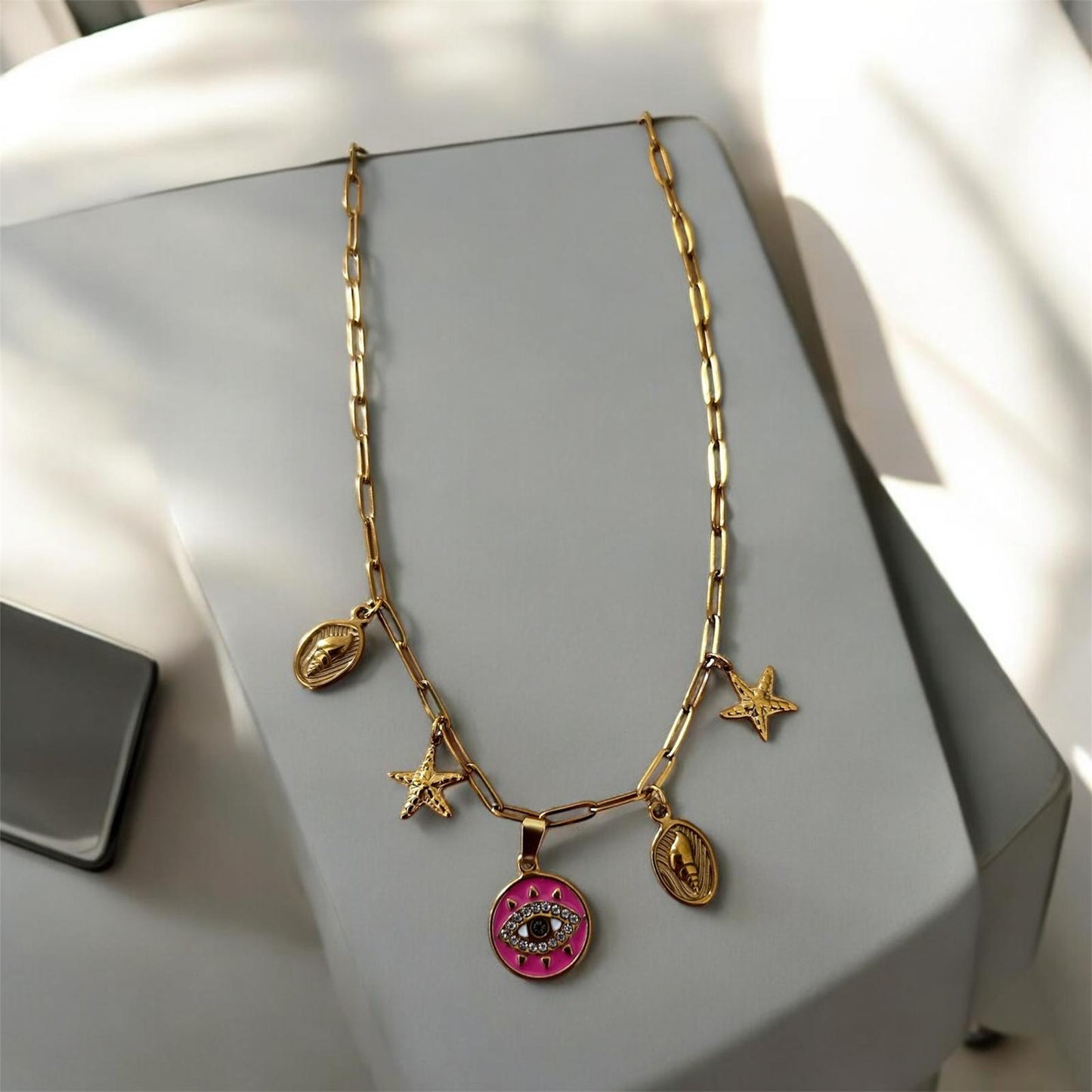 sublime éclat : charms Mama