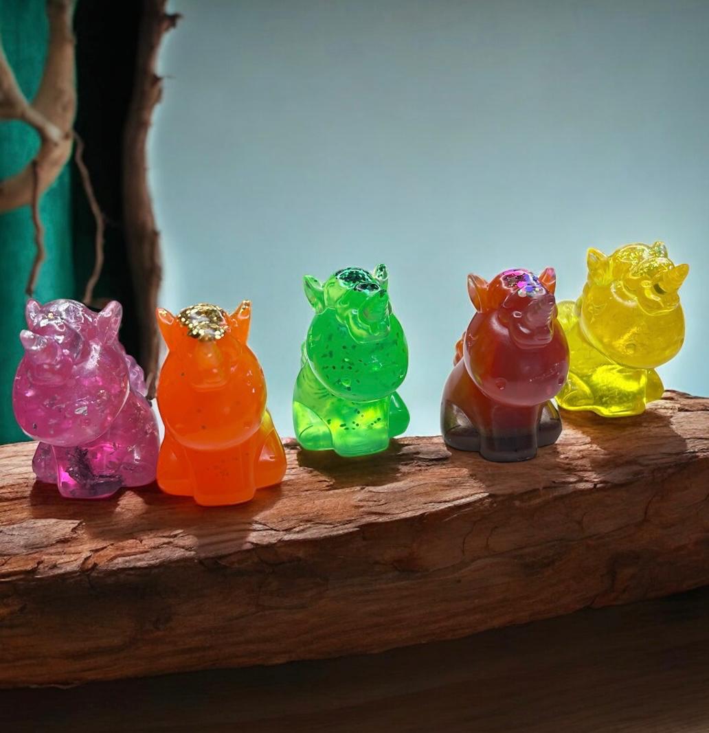 figurine licorne en resine epoxy